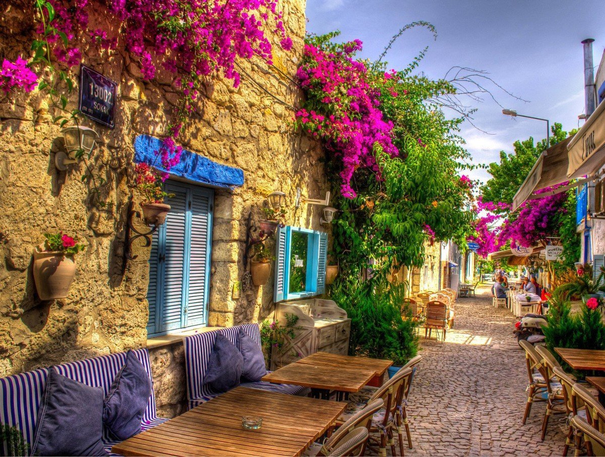 tourist guide-Izmir-Azzam tour