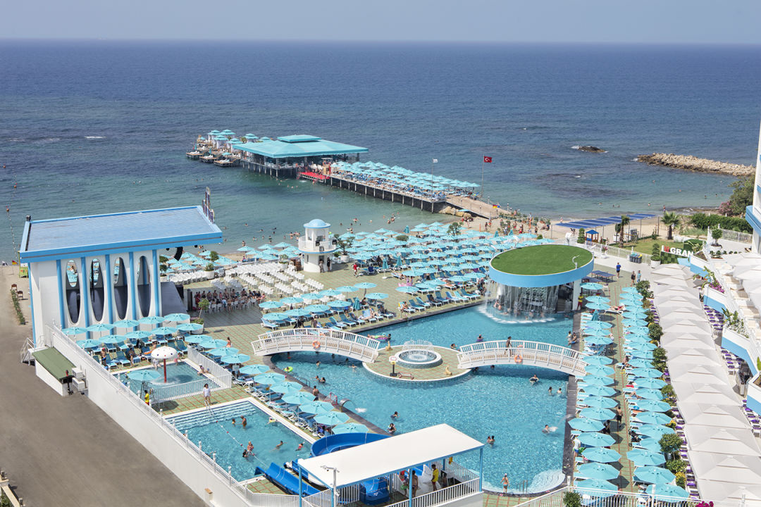 Alanya beaches- Avsallar Beach-Alanya